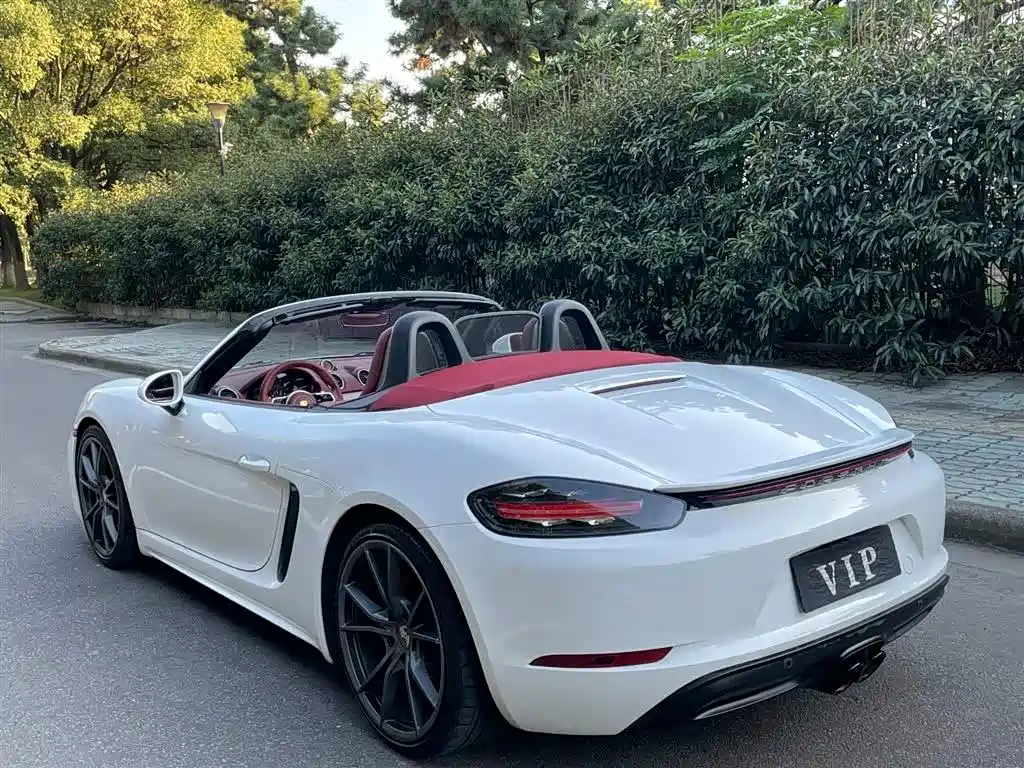 Porsche 718 2016 Boxster 2.0T фото 21