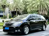 Photo 1 - Toyota Sienna