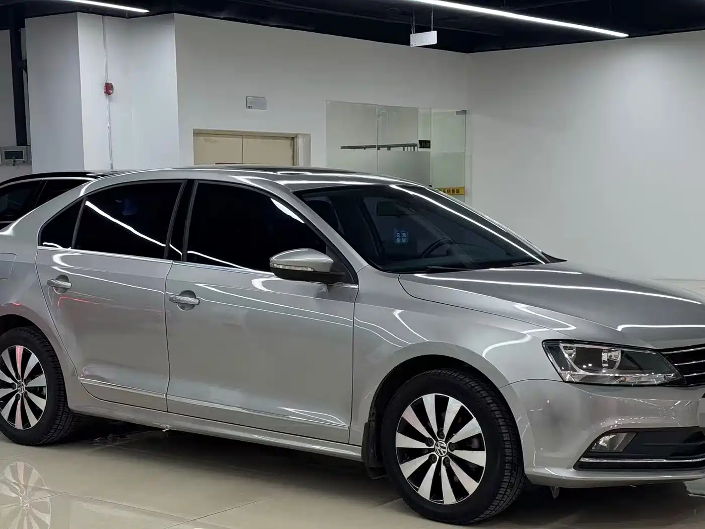 Volkswagen Sagitar 2018 280TSI DSG Comfort фото 3