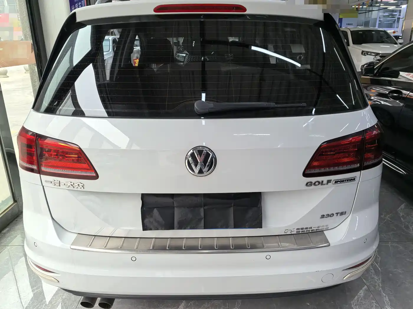 Volkswagen Golf Sportsvan 2016 230TSI Automatic Progressive фото 5
