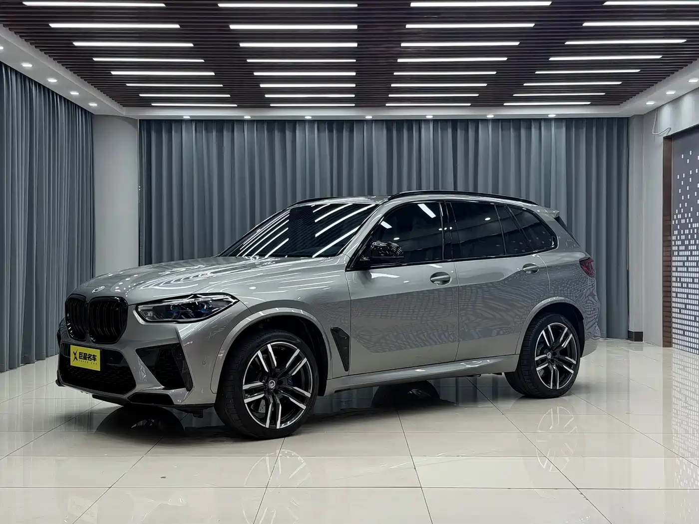 BMW X5M
