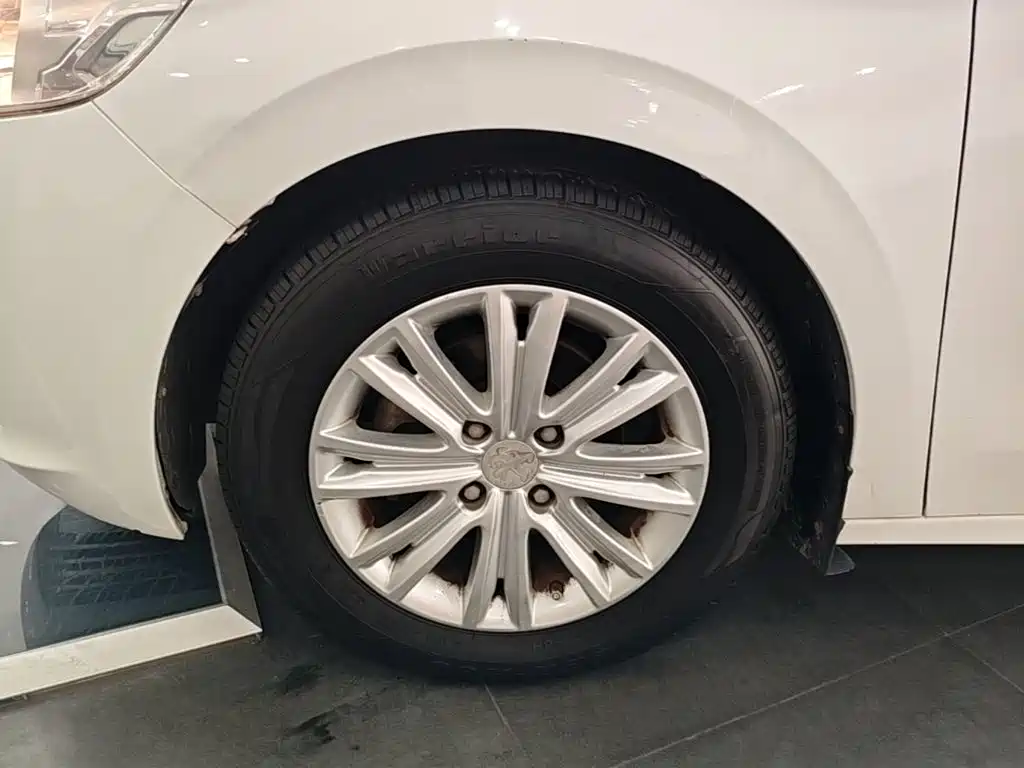 Peugeot 301 2016 2016 1.6L Auto Comfort Edition