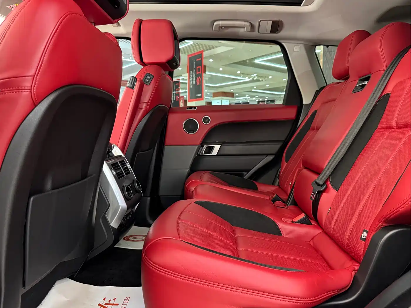 Land Rover Range Rover Sport 2020 3.0 L6 HSE DYNAMIC фото 8