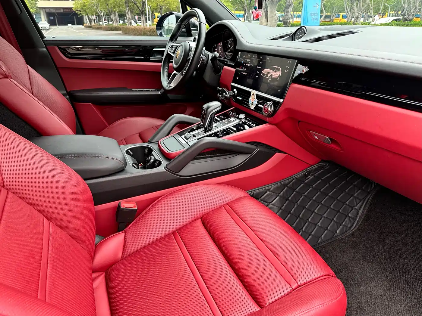 Porsche Cayenne New Energy 2021 Cayenne E-Hybrid 2.0T фото 13