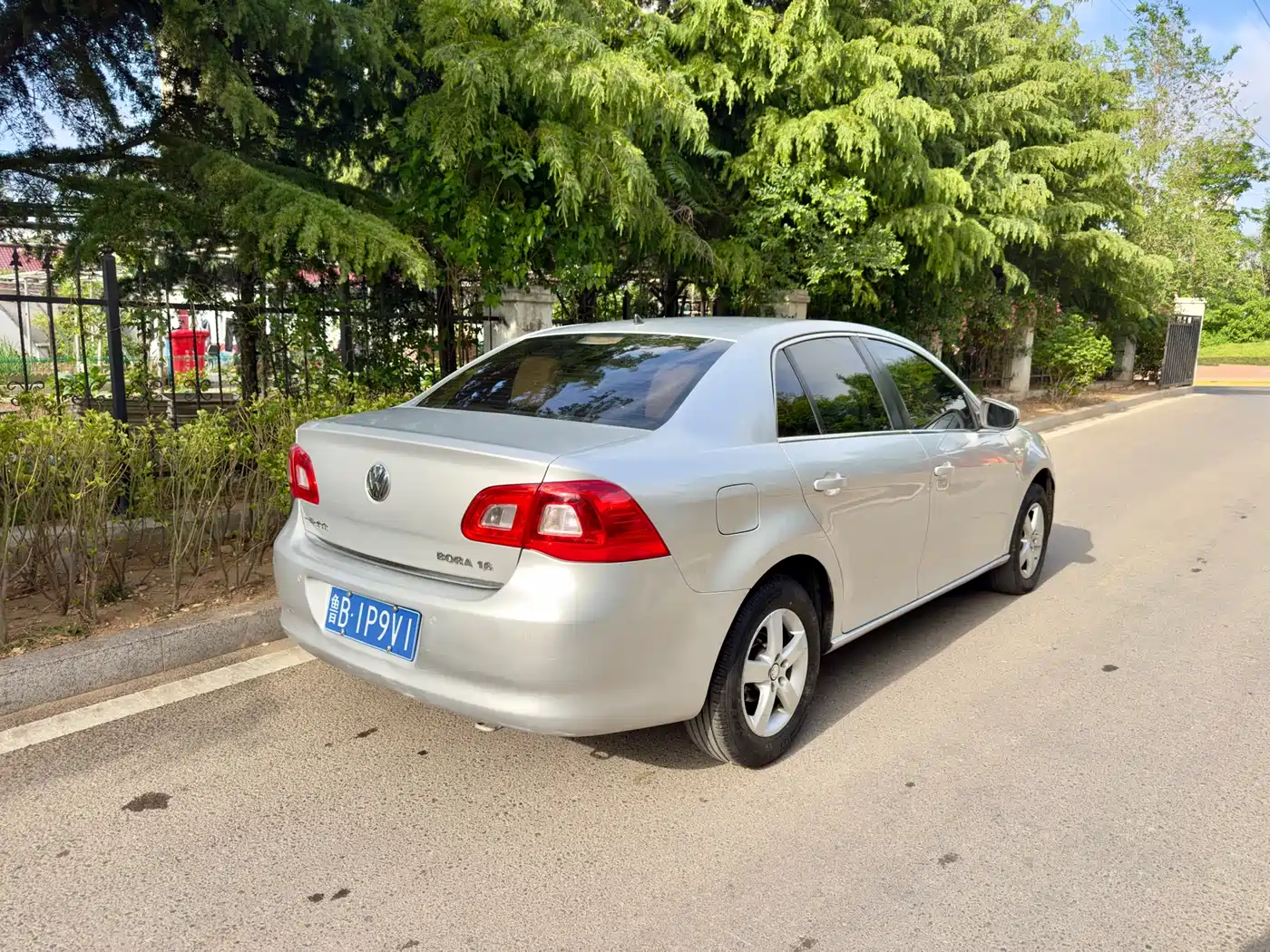 Volkswagen Bora 2008 Model 1.6L Automatic Comfort фото 8