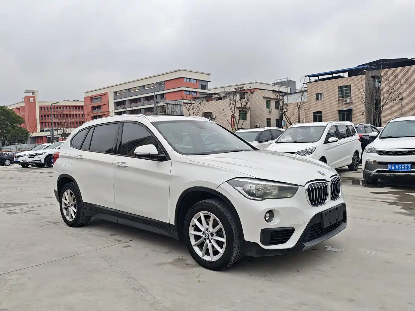 BMW X1 2016 sDrive18Li Fashion Model фото 3