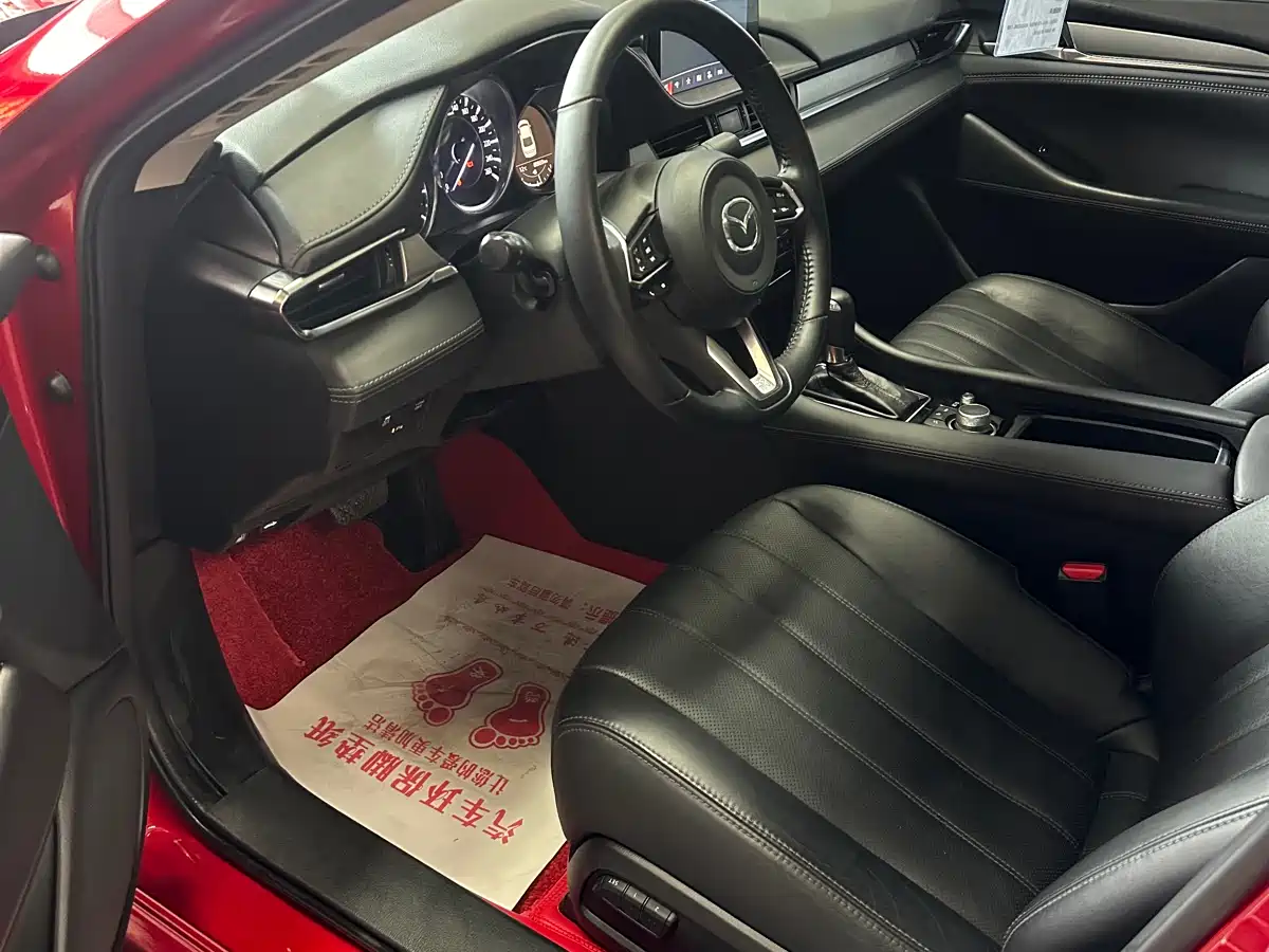 Photo 10 - Mazda Atenza