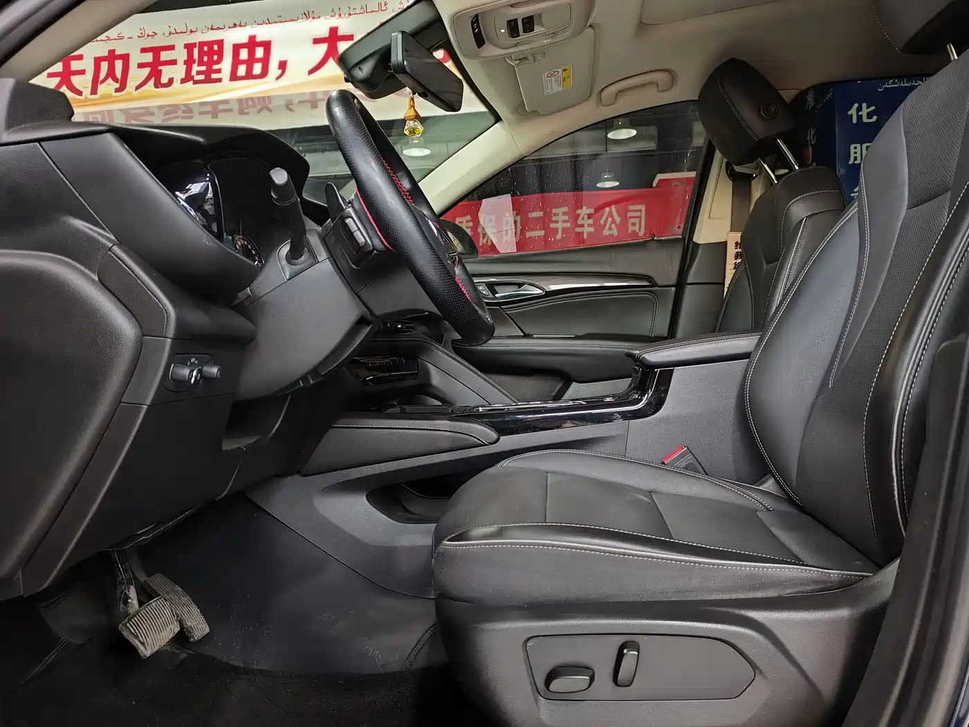 Buick Envision Plus 2022 Enclave Plus 652T 5-Seater AWD Luxury фото 4