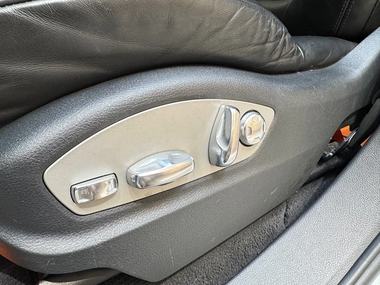 Photo 15 - Porsche Cayenne