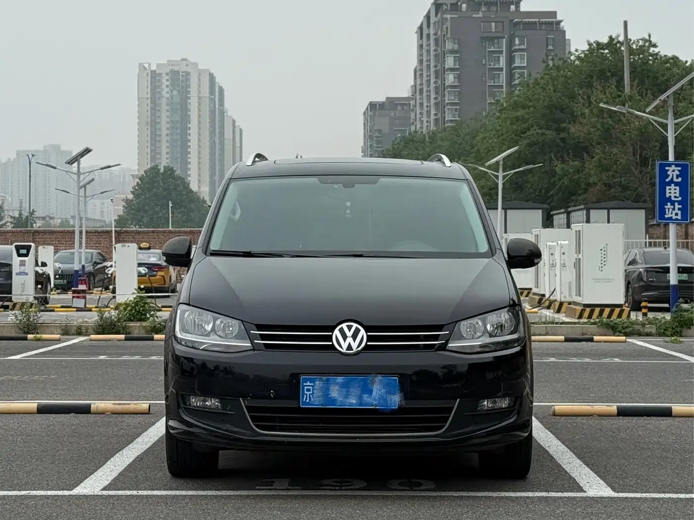 Volkswagen Sharan 2018 380TSI Comfort 6-Seater фото 2