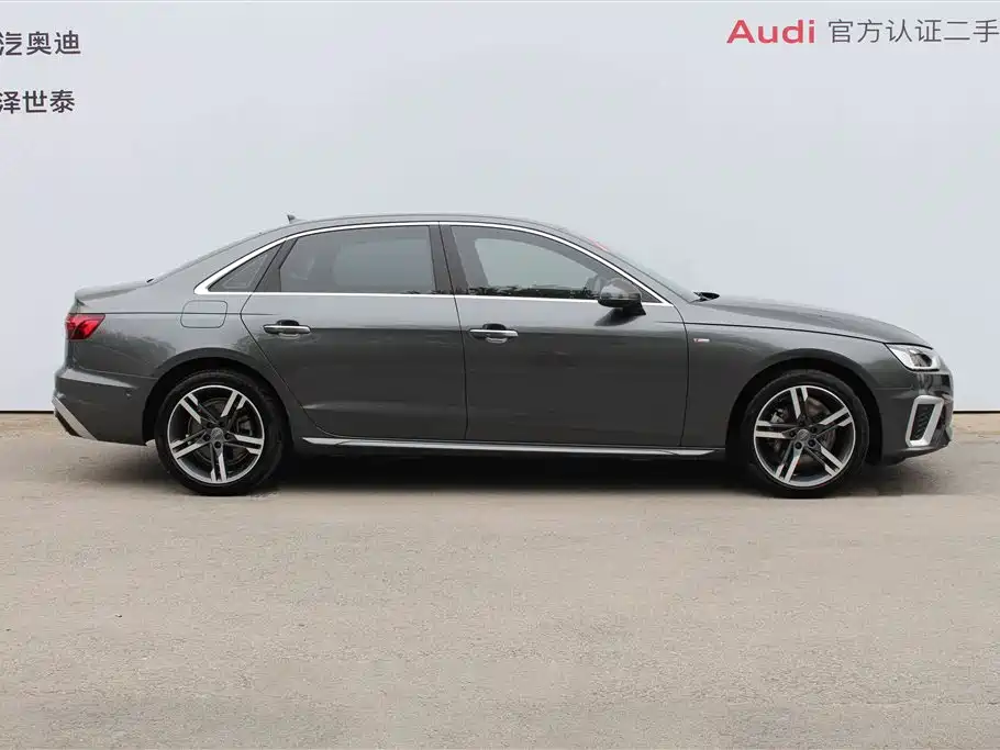 Audi A4L 2020 40 TFSI Luxury Dynamic фото 2