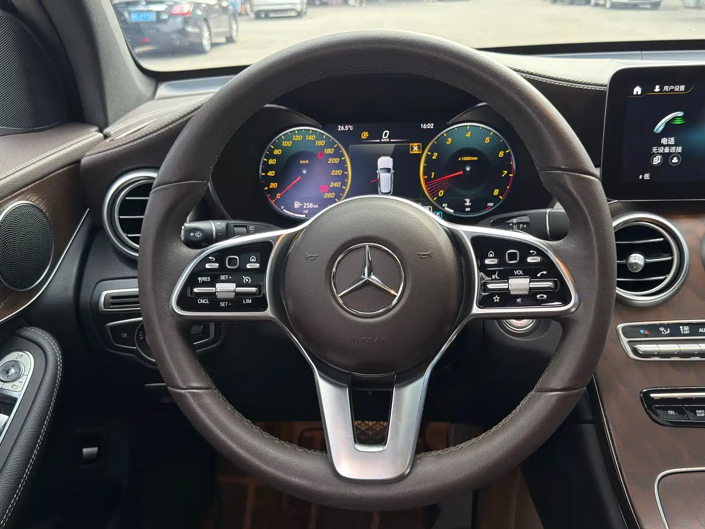 Mercedes-Benz GLC 2022 GLC 300 L 4MATIC Dynamic Collector's Edition фото 8