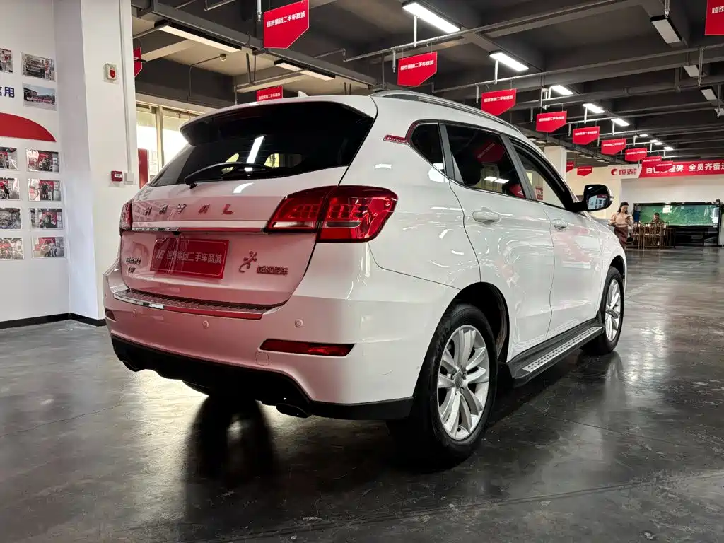 Фото 7 - Haval H2