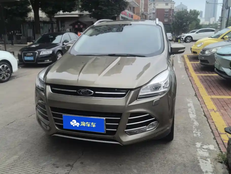 Ford Kuga 2015 2015 2.0L GTDi 4WD Sport