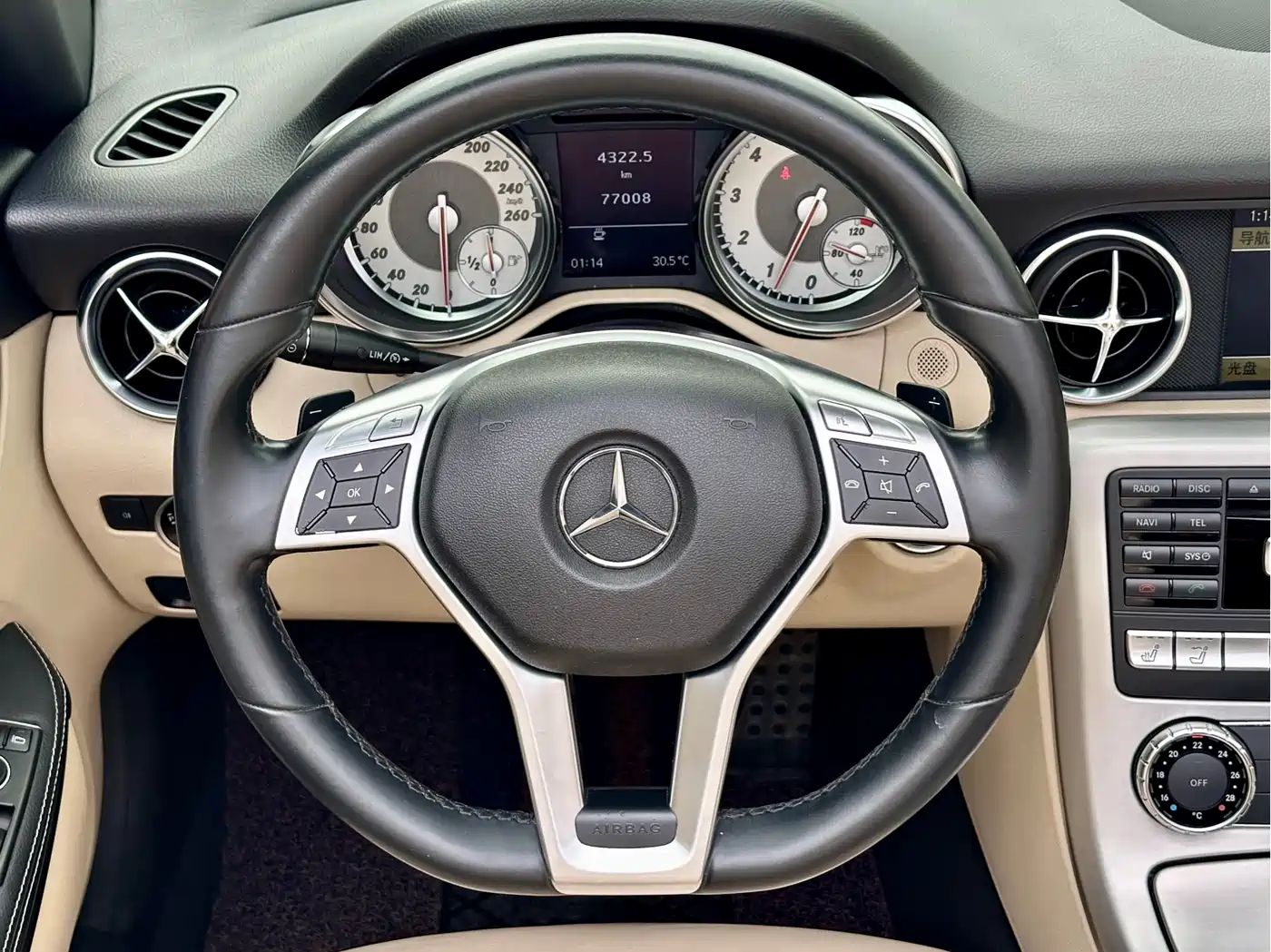 Mercedes-Benz SLK-Class 2011 SLK 200 Fashion фото 20