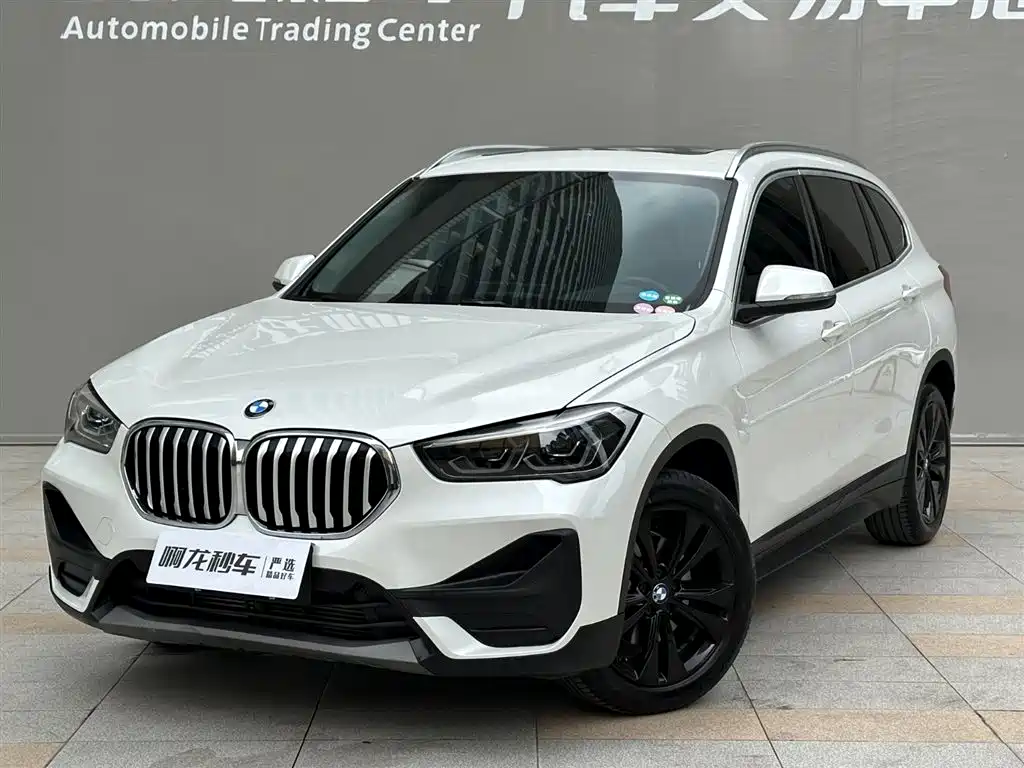 BMW X1 2021 sDrive20Li Fashion фото 20