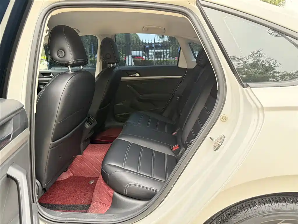 Volkswagen Lavida 2021 1.5L Automatic Trend Edition фото 5