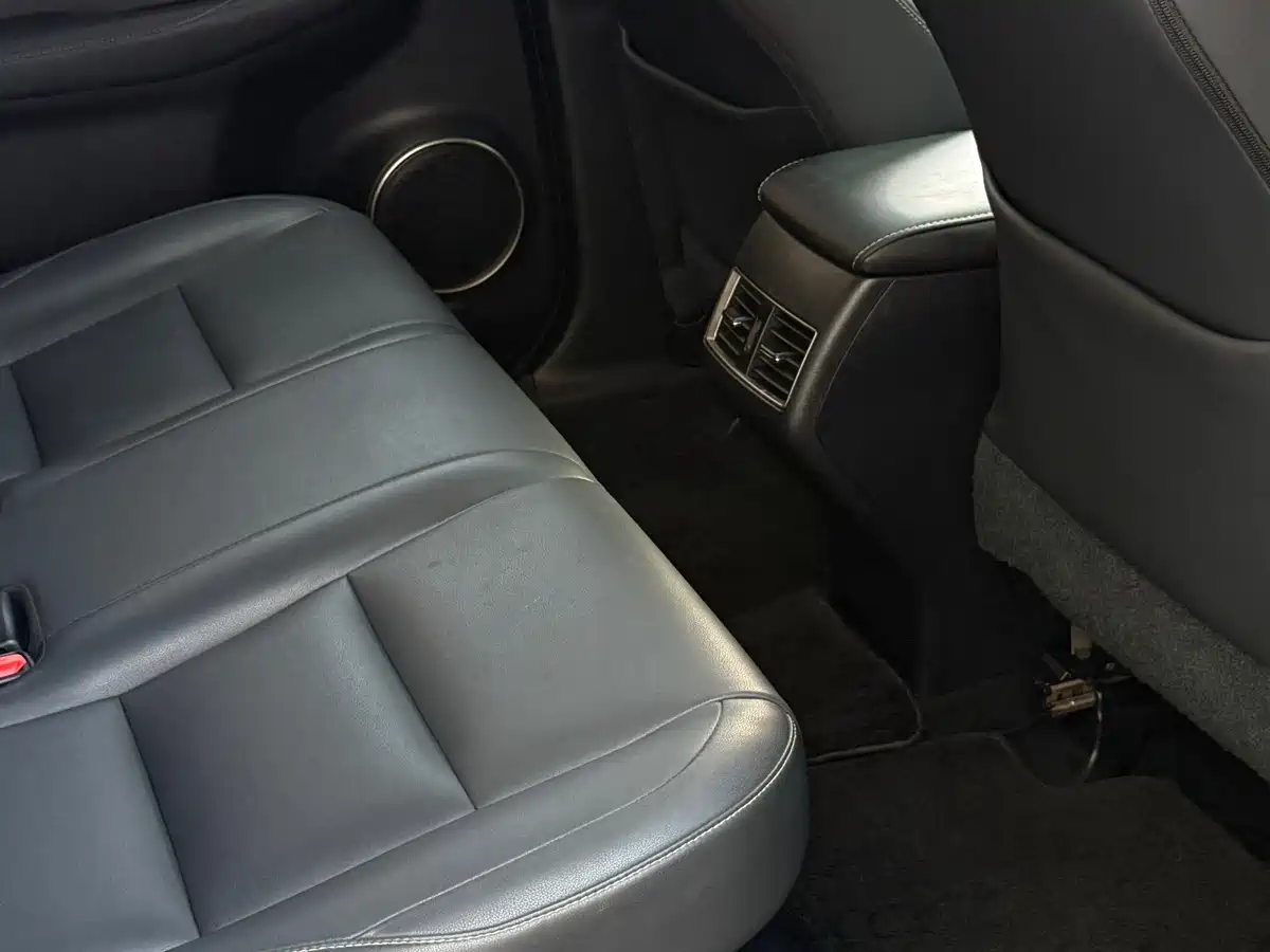 Photo 28 - Lexus NX