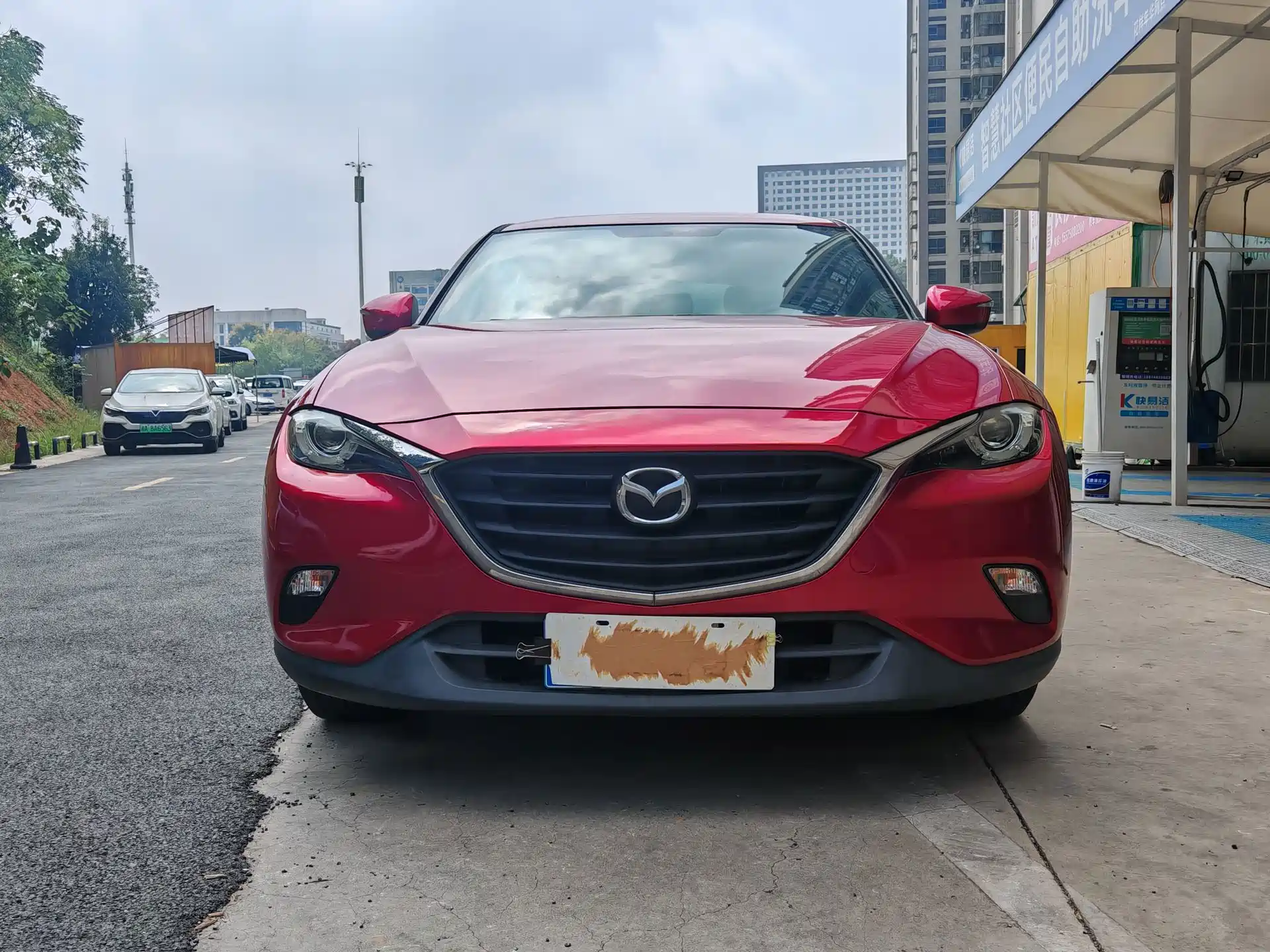 Photo 2 - Mazda CX-4