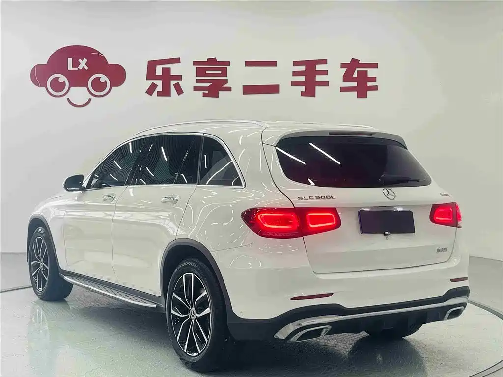 Mercedes-Benz GLC 2022 Facelift GLC 300 L 4MATIC Dynamic фото 7