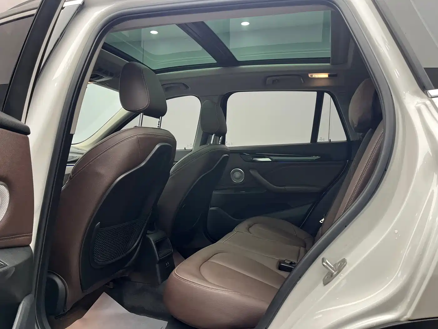 BMW X1 2021 Facelift sDrive20Li Fashion фото 10