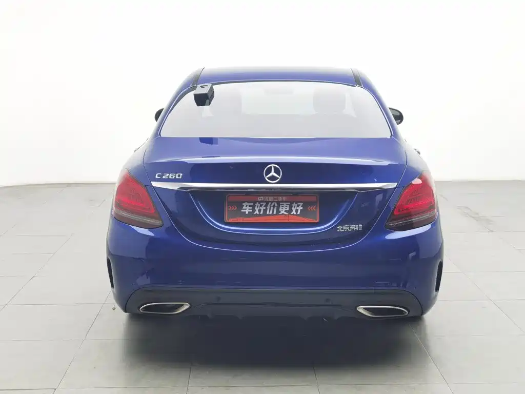 Фото 4 - Mercedes-Benz C-Class