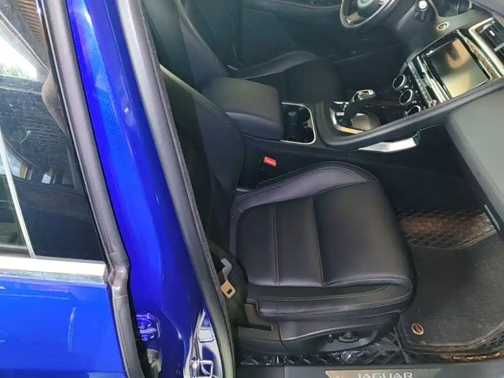 Jaguar E-PACE 2019 2018 P200 China VI