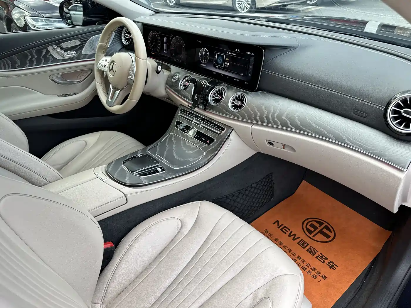 Mercedes-Benz CLS 2018 CLS 300 Dynamic фото 10
