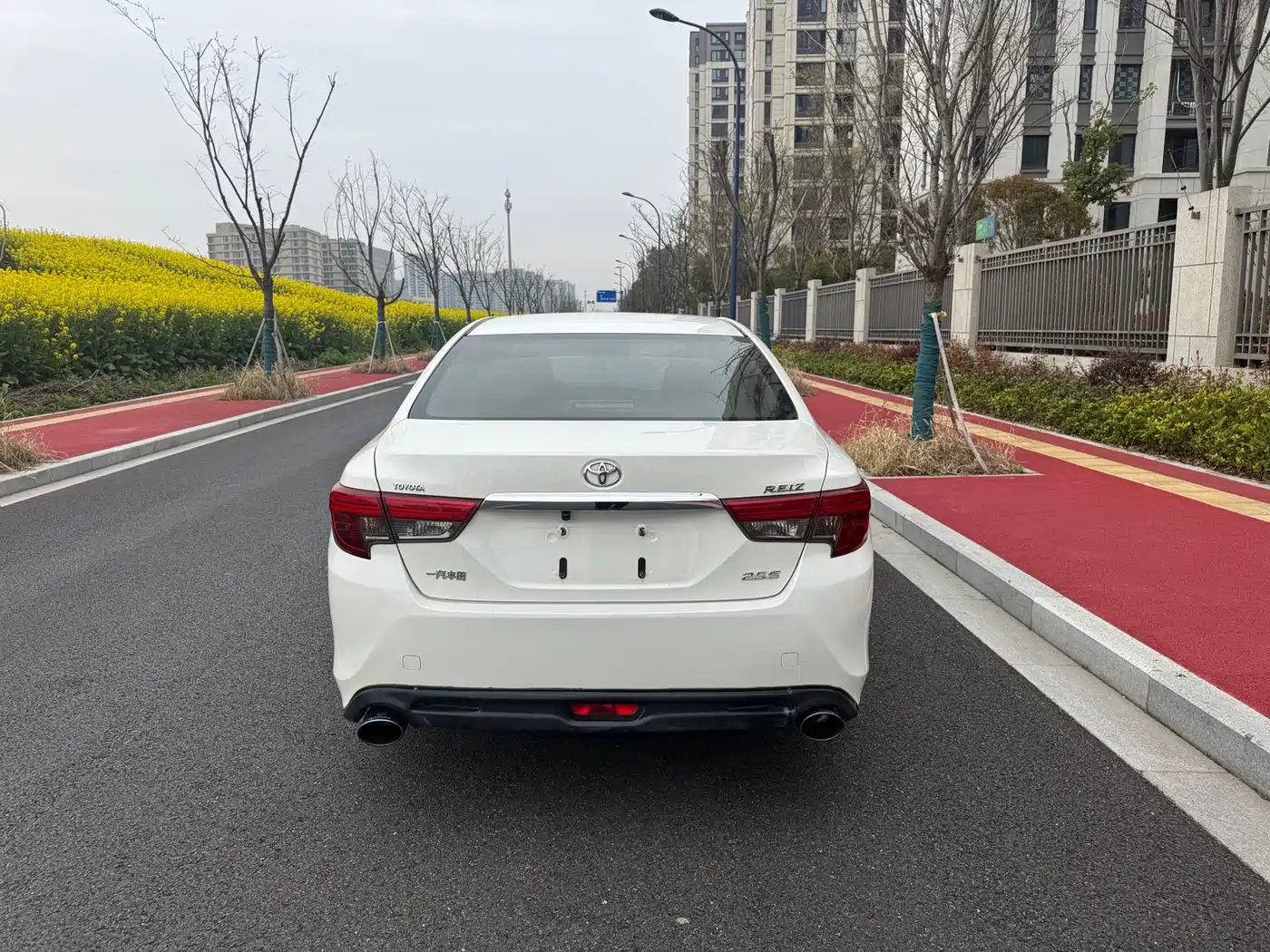 Toyota Reiz 2013 2.5S Elite Edition фото 6