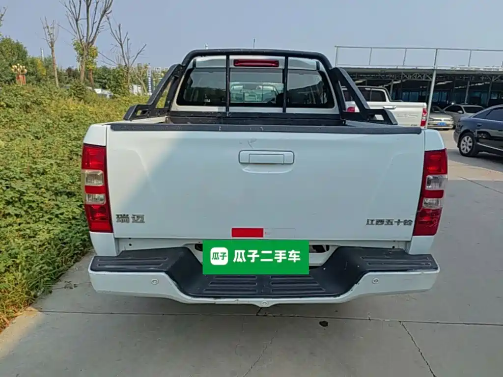 Isuzu Ruimai 2018 2018 2.0T 2WD Gasoline Luxury Model 4K21D4T
