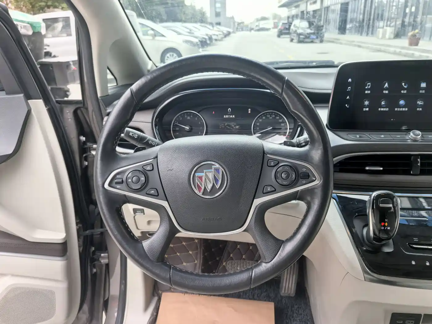 Buick GL8 2020 Model Land Business Class 652T Luxury фото 24