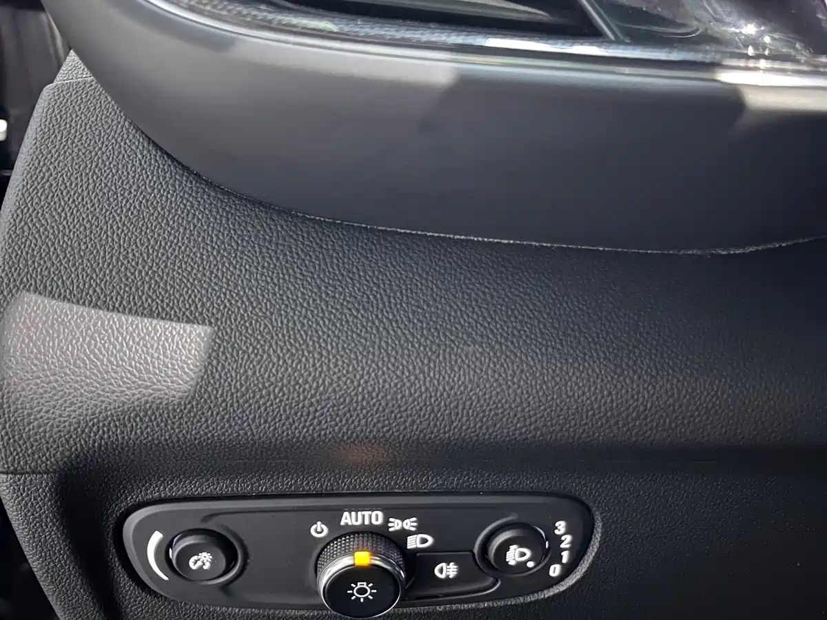 Buick Envision Plus 2023 Enclave Plus 652T 5-Seater AWD Luxury фото 26