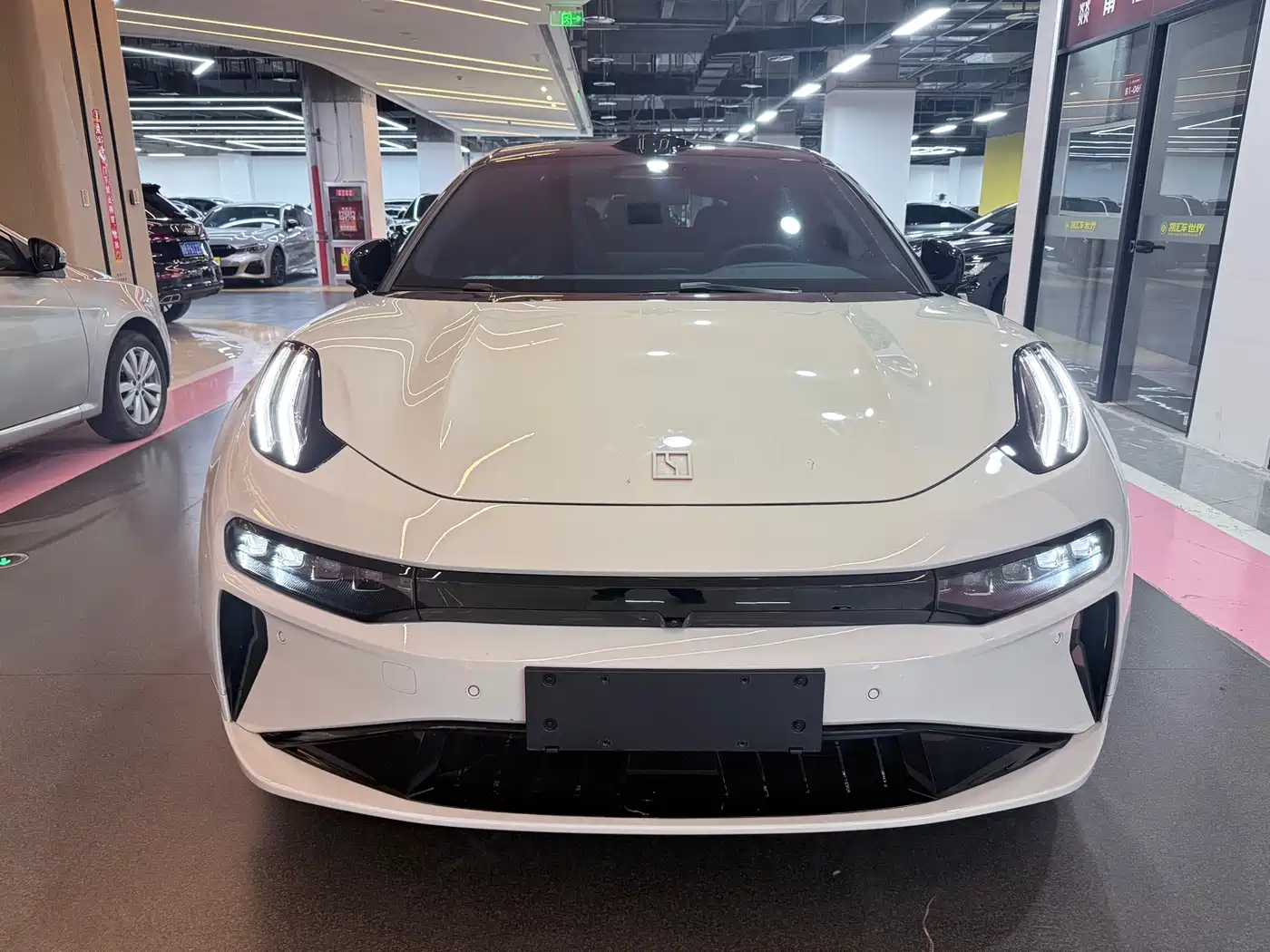 ZEEKR EXTREME KRYPTON 001