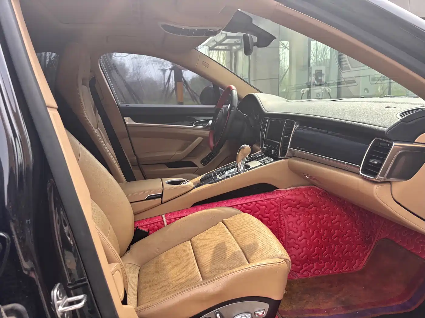 Porsche Panamera 2013 Panamera Platinum Edition 3.6L фото 9