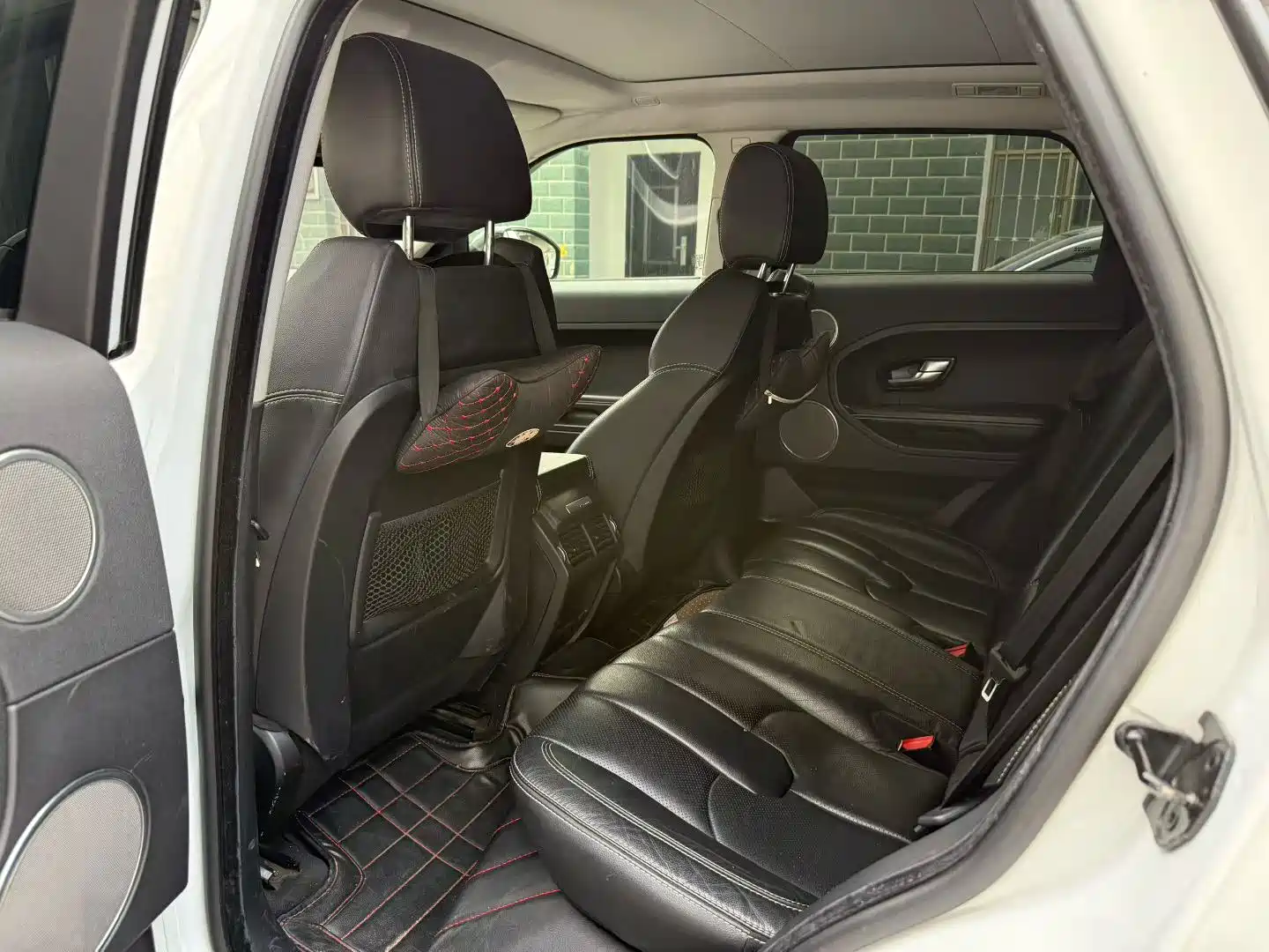 صورة 5 - Land Rover Range Rover Evoque (Import)