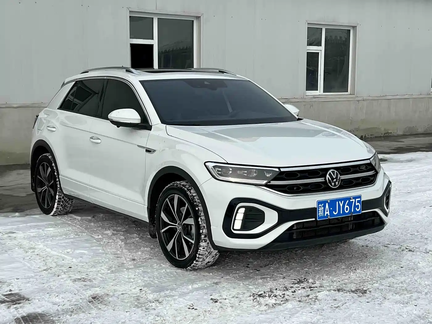VOLKSWAGEN T-ROC EXPLORING SONGS
