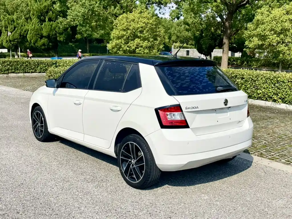 Photo 13 - Škoda Fabia
