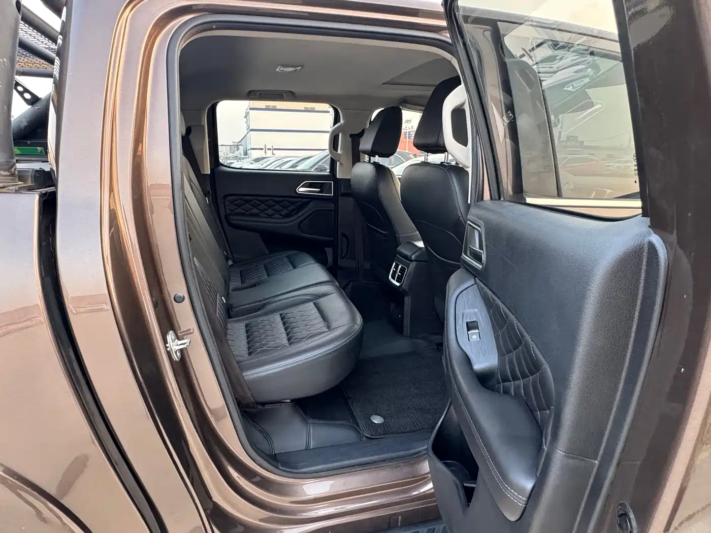 Great Wall Pao 2020 2019 2.0T Automatic Gasoline 4WD Comfort GW4C20B