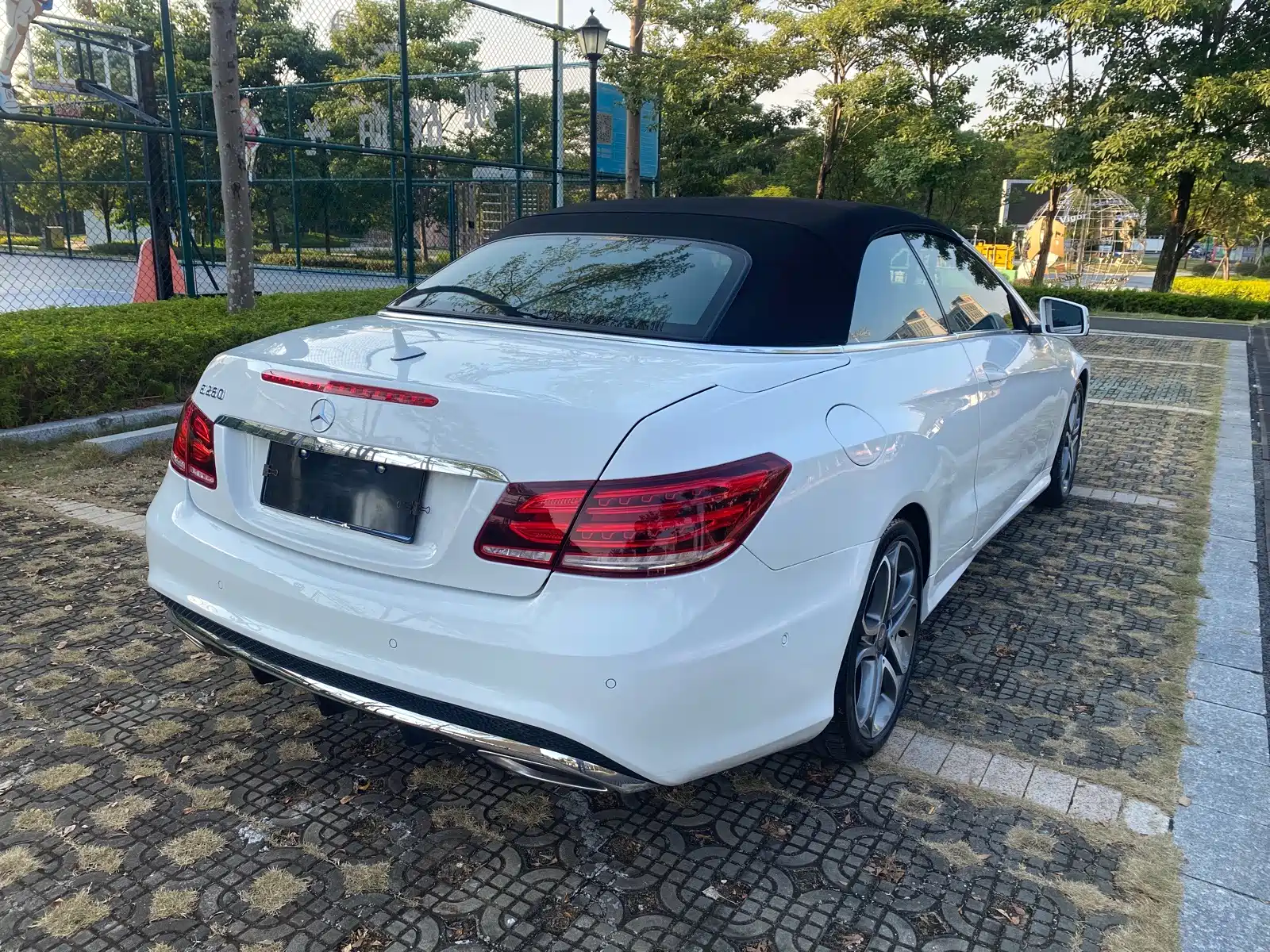 Фото 8 - Mercedes-Benz E-Class (Import)