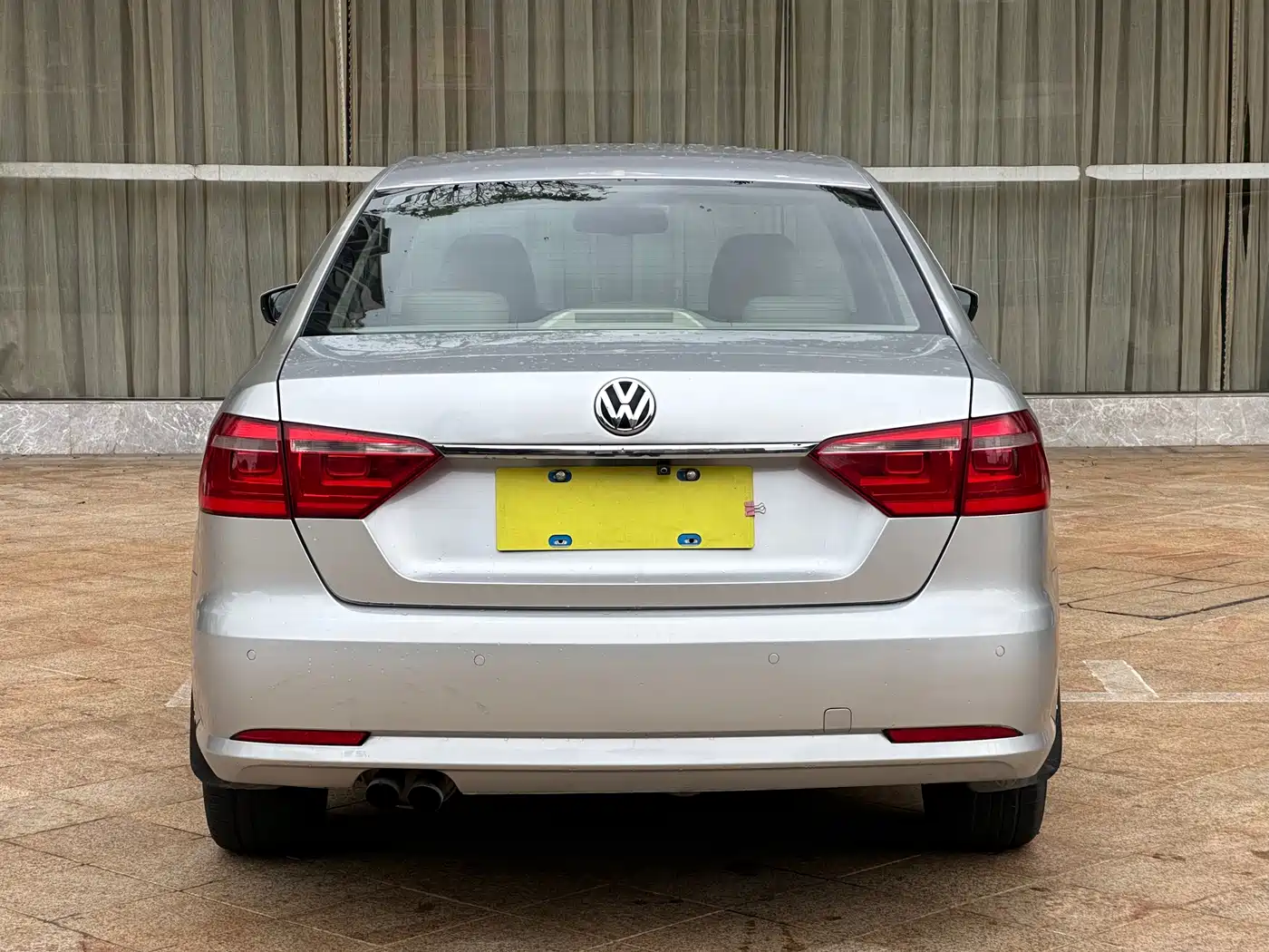 Volkswagen Lavida 2013 Model 1.4TSI DSG Luxury фото 8