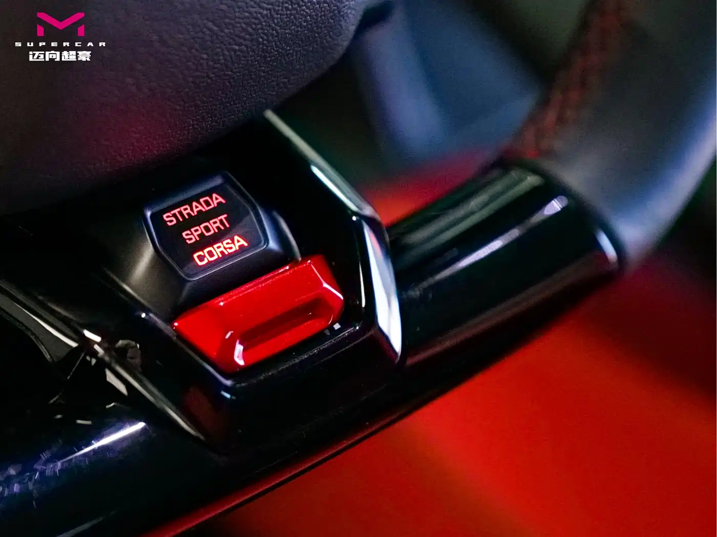 LAMBORGHINI HURACÁN