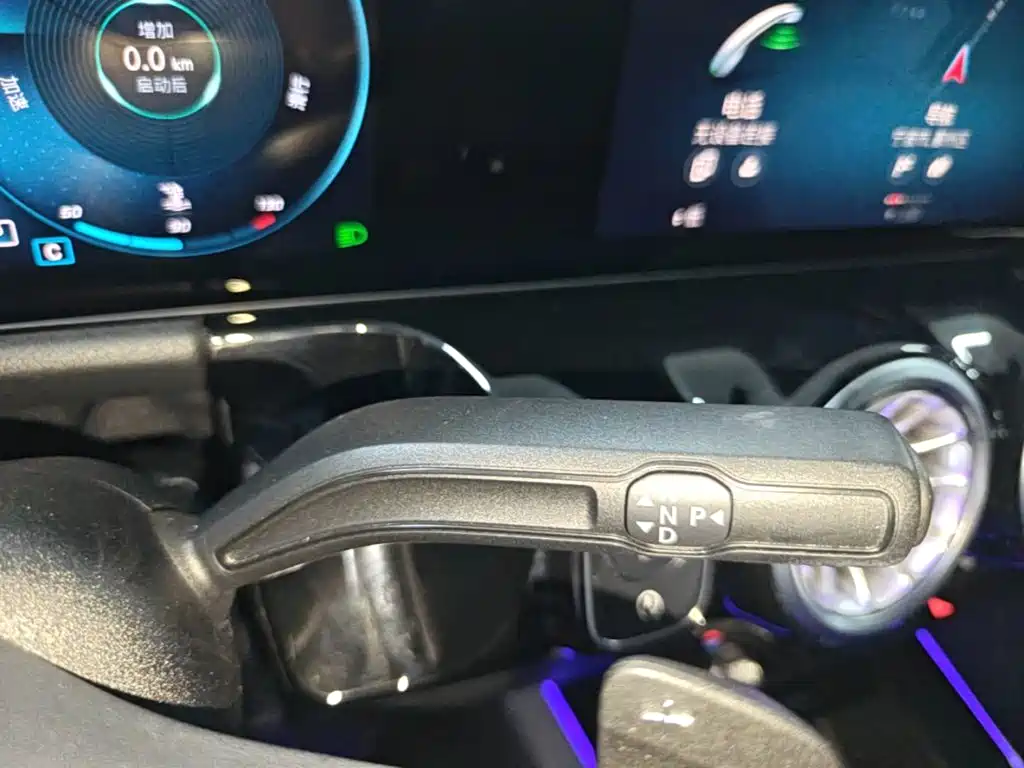 Mercedes-Benz GLA 2023 2023 GLA 220