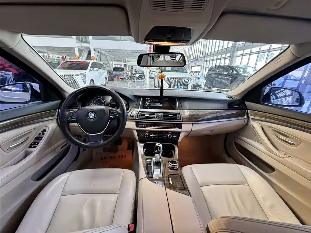BMW 5 Series 2014 525Li Fashion Design Package фото 8