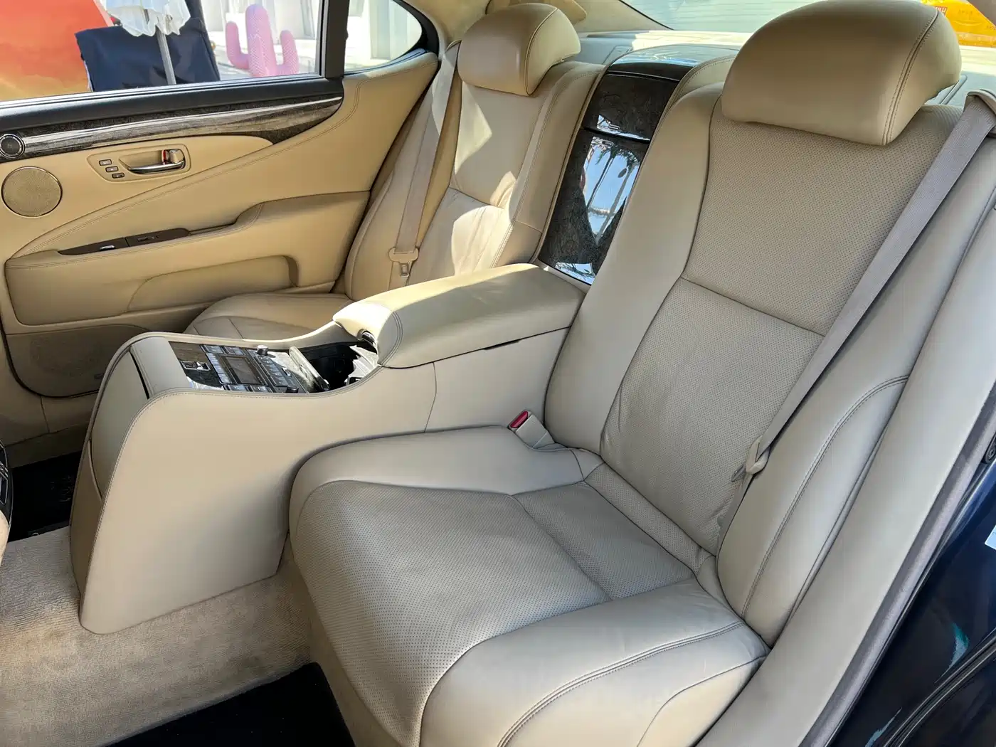 Lexus LS 2006 460L Premium Edition фото 15
