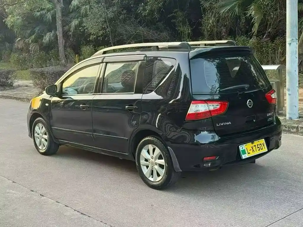 Nissan Livina 2014 2013 1.6XL CVT Luxury