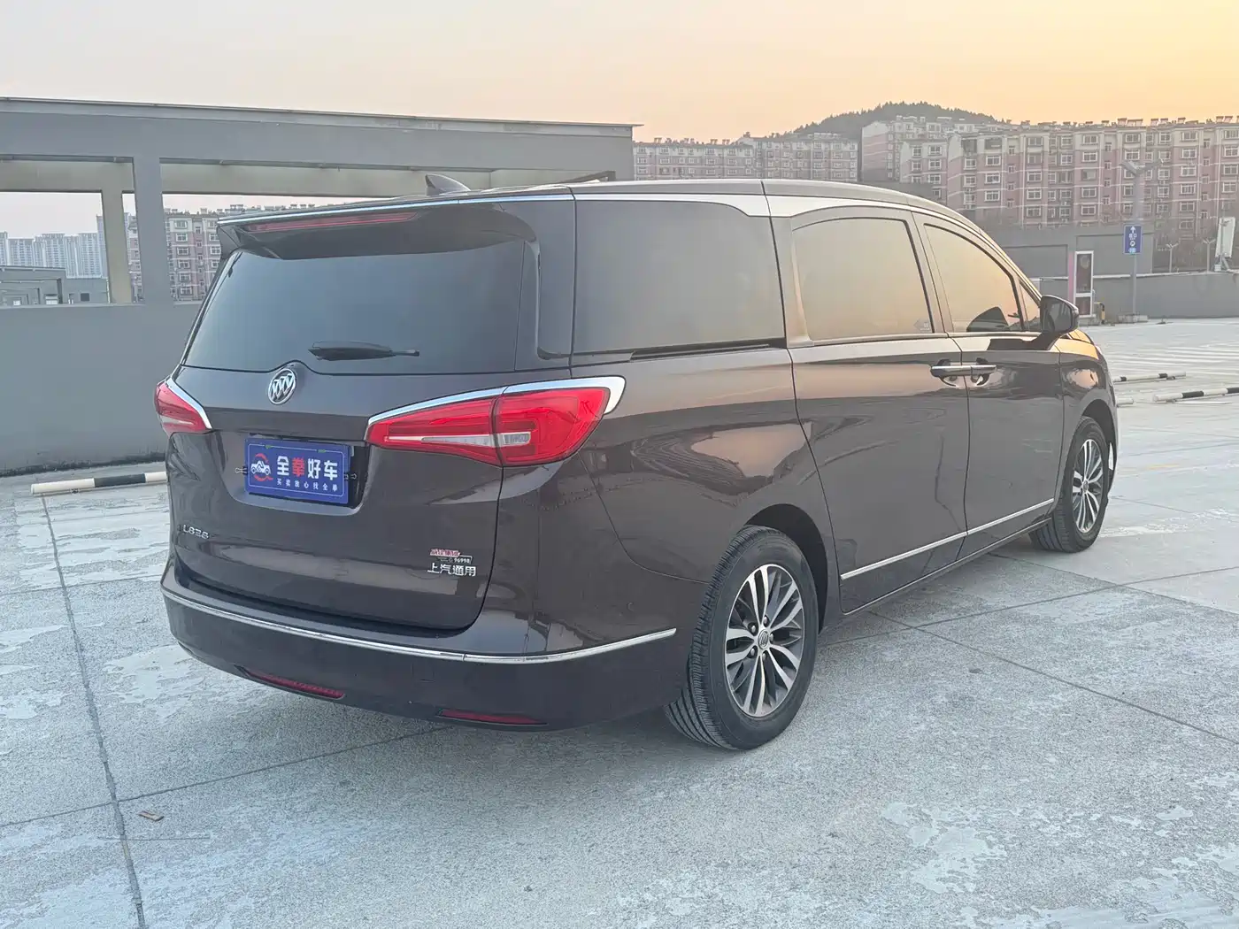 Buick GL8 2017 ES 28T Flagship China V фото 15