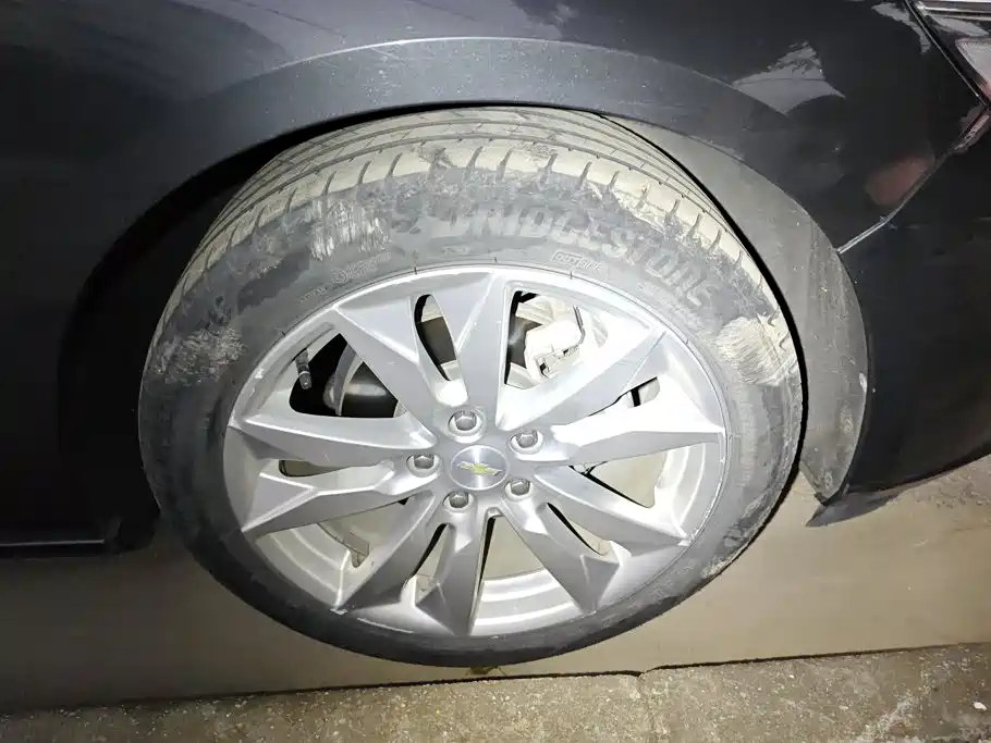 صورة 6 - Chevrolet Malibu XL