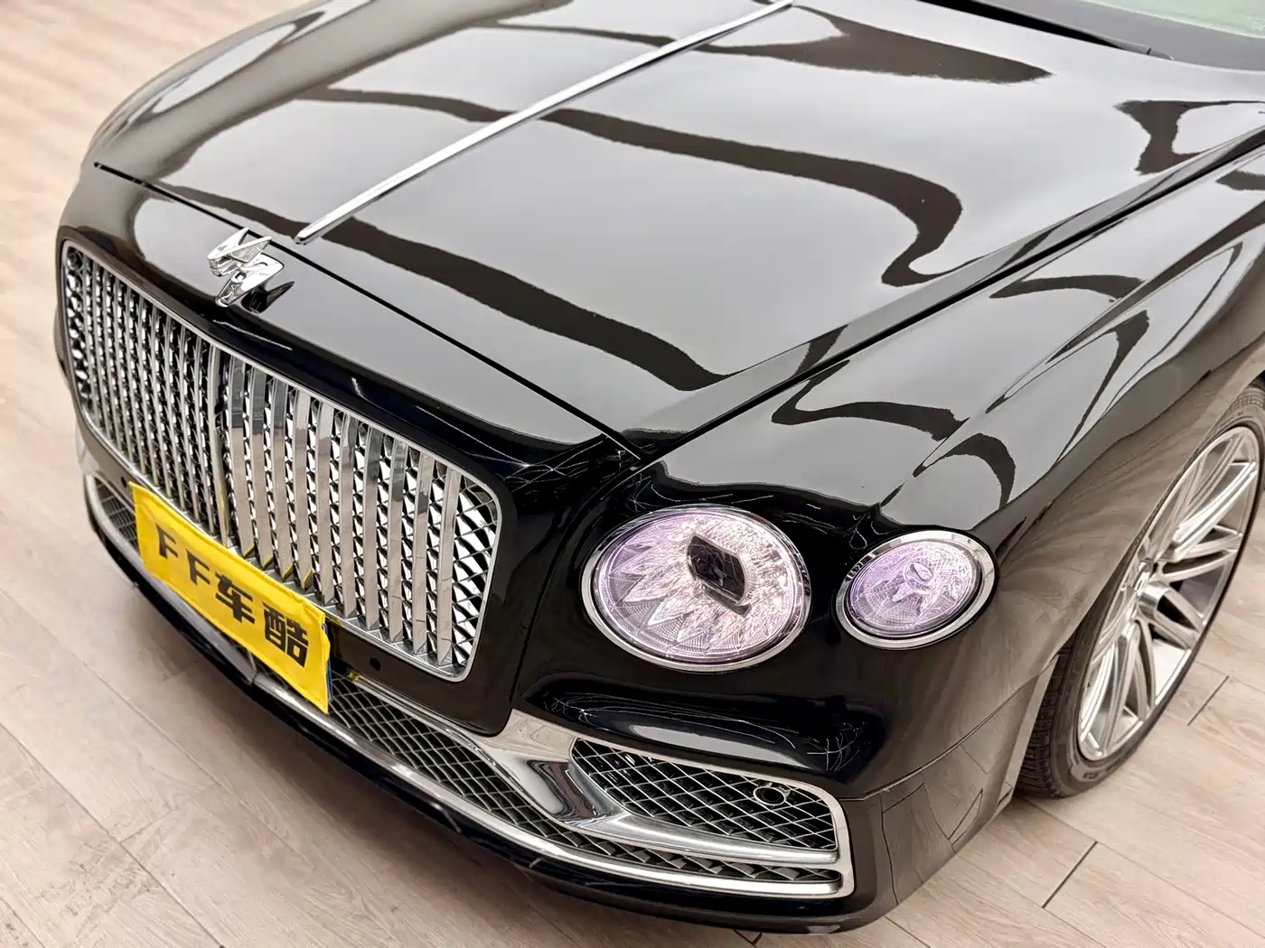 Bentley Flying Spur 2010 Speed China 6.0T фото 12