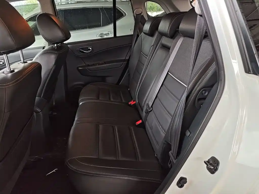 Renault Koleos (Import) 2015 2015 2.0L 2WD Comfort