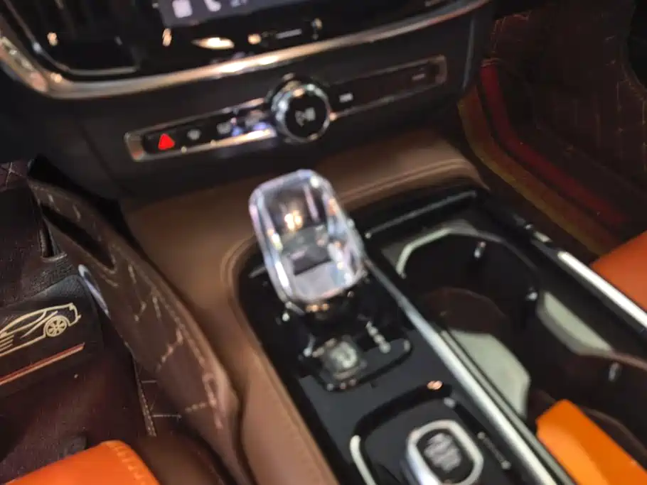 Volvo S90 2025 2025 B5 Zhiyi Luxury Edition